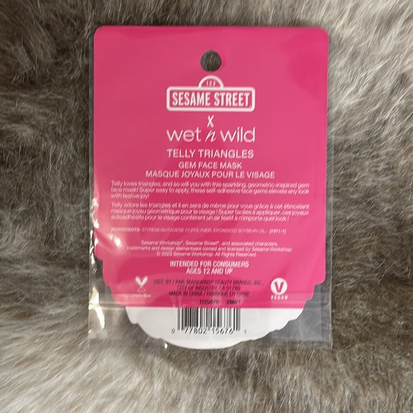 NEW Limited Edition Wet & Wild x Sesame Street Makeup Bundle - Picture 7 of 13